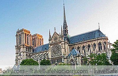 10 Paris'Teki Kiliseleri 'Vay' Gitsin İçin