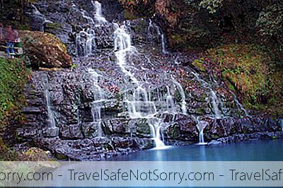 在Meghalaya的10风景瀑布将让您迷住